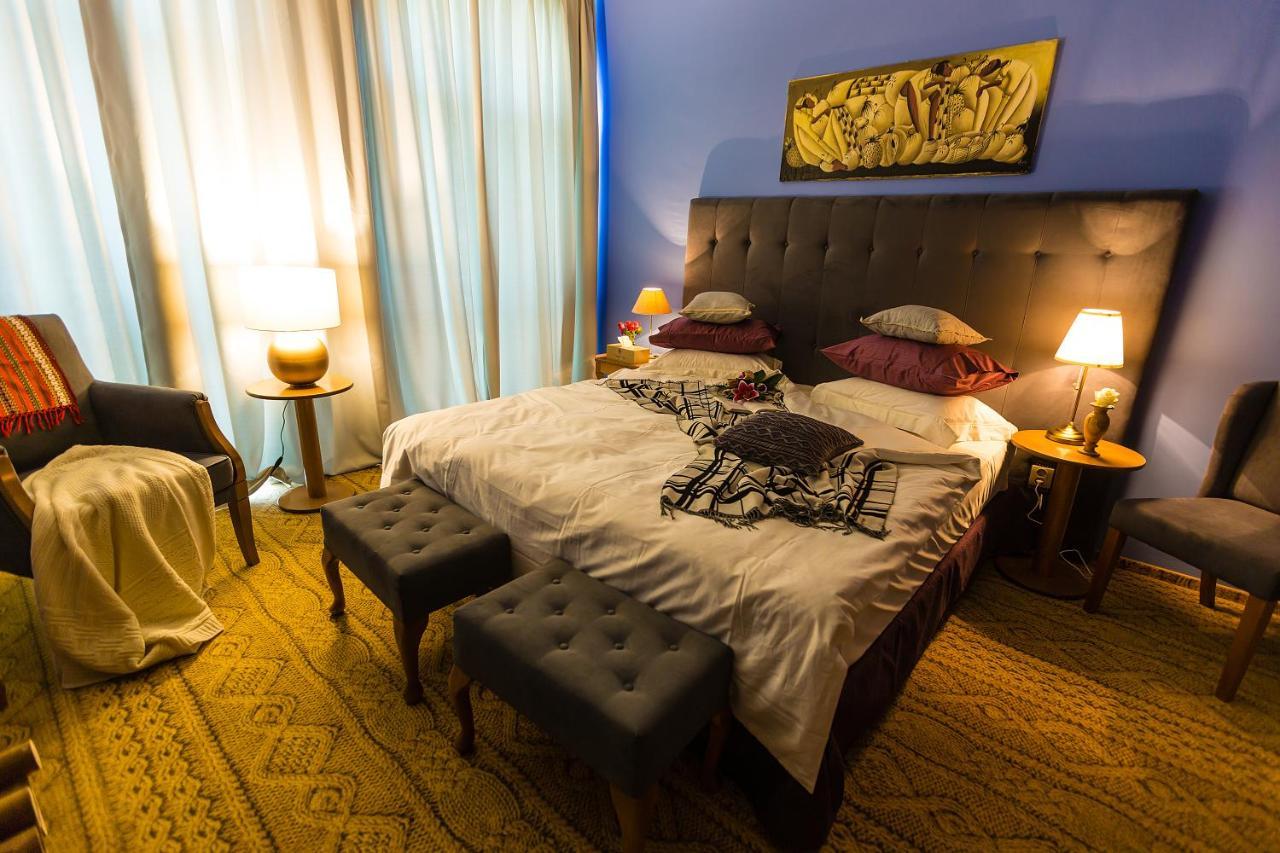 Country Spa Retreat Snagov Exterior foto A bedroom at the hotel