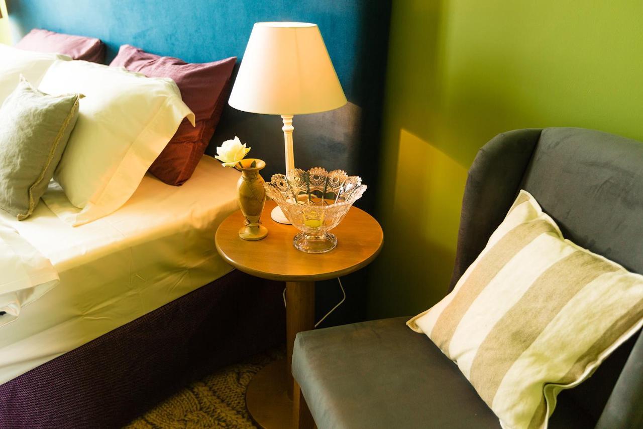 Country Spa Retreat Snagov Exterior foto A lampshade